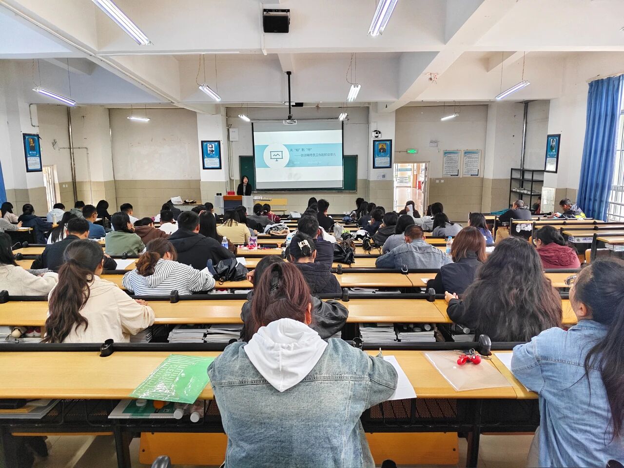 1762237291190026507.jpg aeb7e940a62c256a8932ffc758b7e0f8.jpg